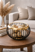 Wire bowl with decorative spheres