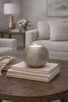 Textured silver candle holder glow