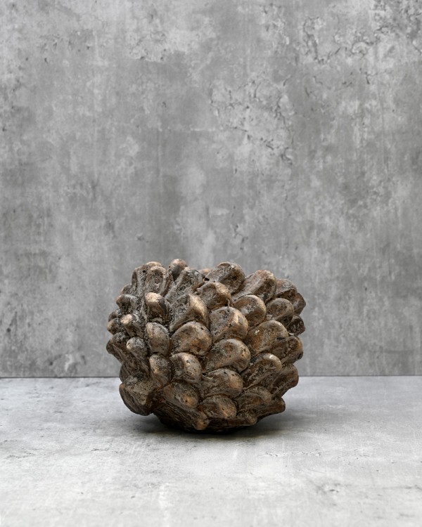 Pinecone Planter 4"H