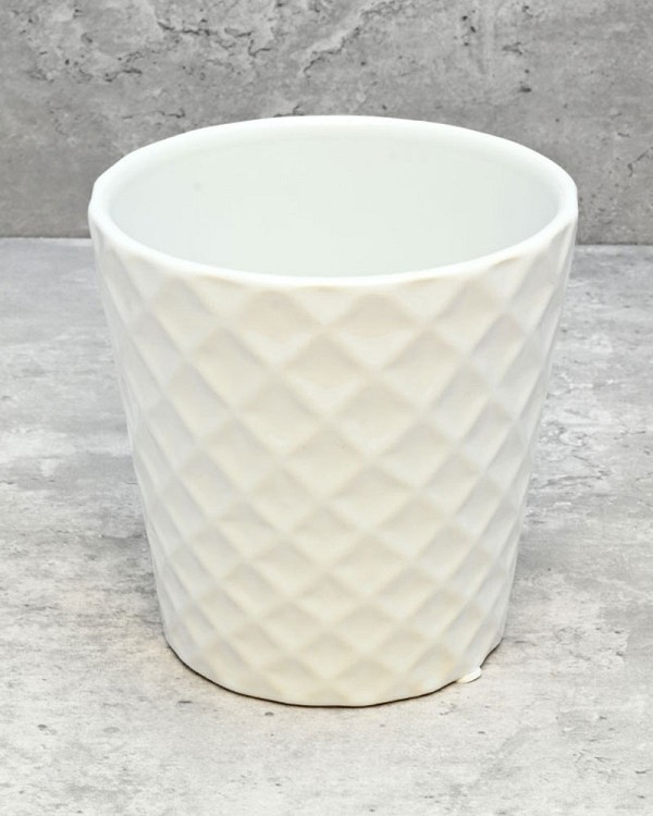 Tapered Diamond Patterned Planter 6.25"H