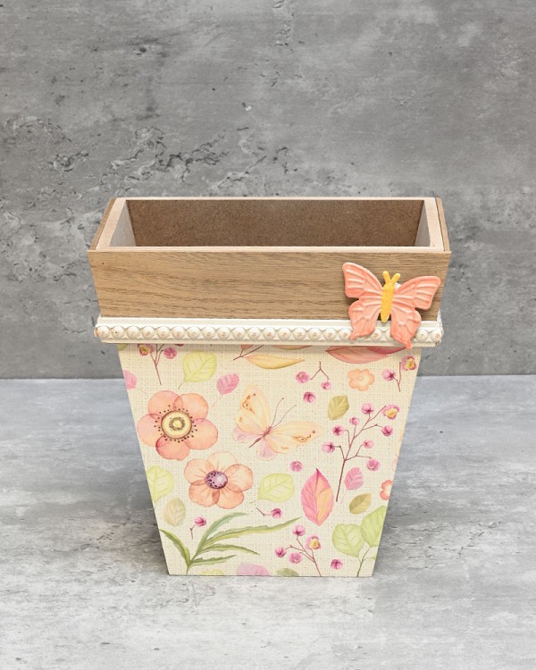 Butterfly Container - Small 6.5"H
