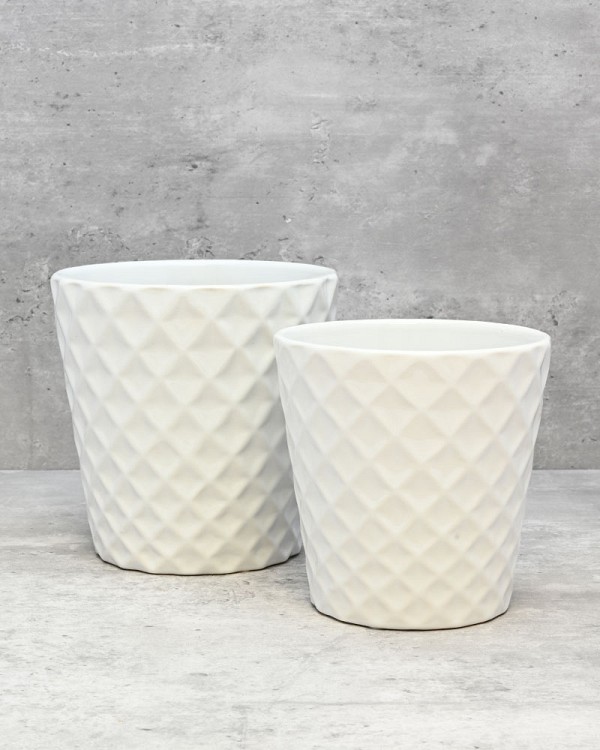 Tapered Diamond Patterned Planter 6.25"H