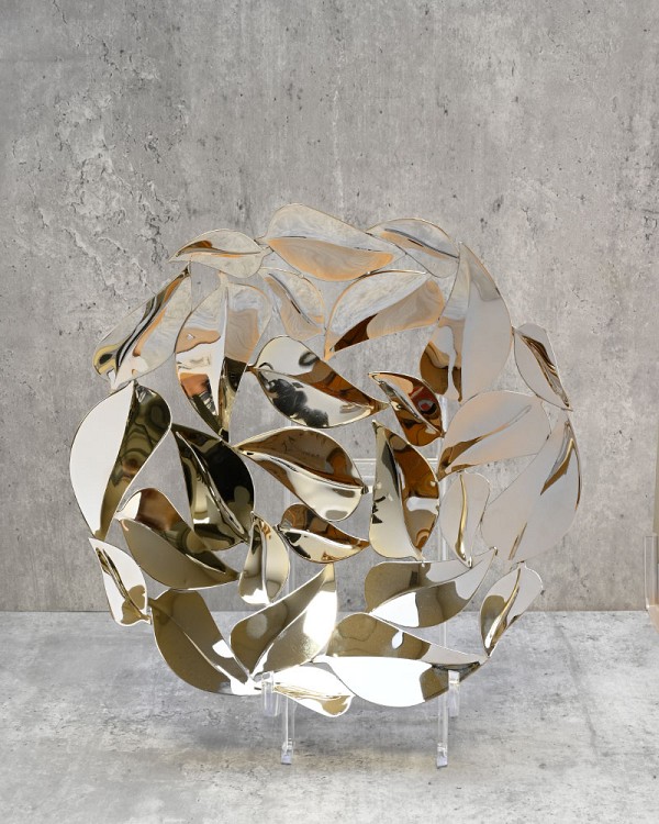 Leaf Patterned Decorative Platter 13"D