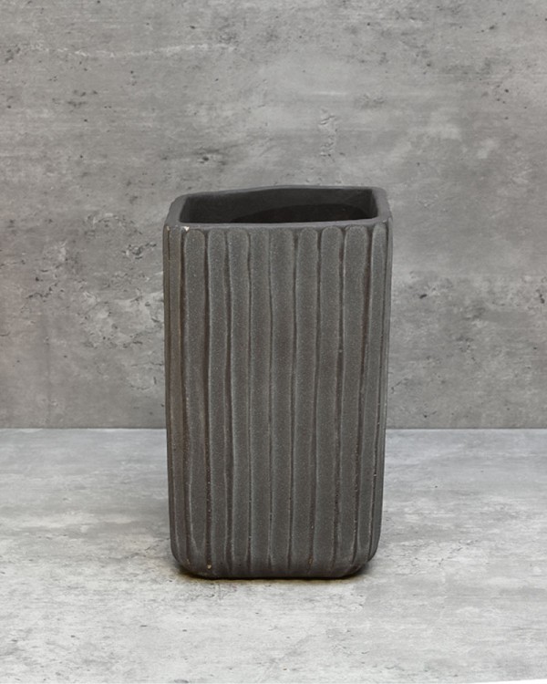 Tall Ripple Planter 9"H