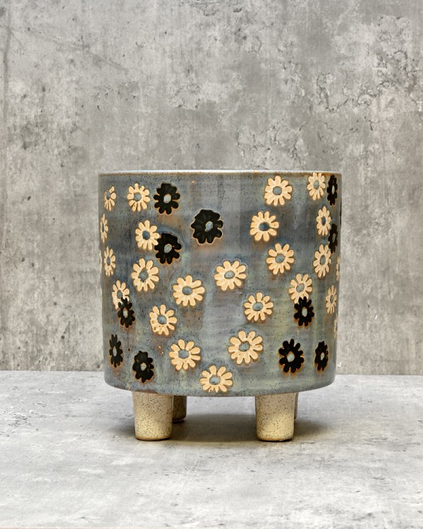 Flower Planter with Feet 6"H