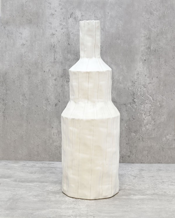 White Tapered Ripple Container 20"H