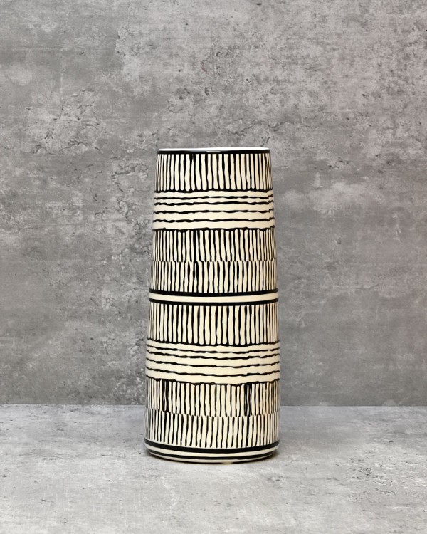 White/Black Patterned 9"H